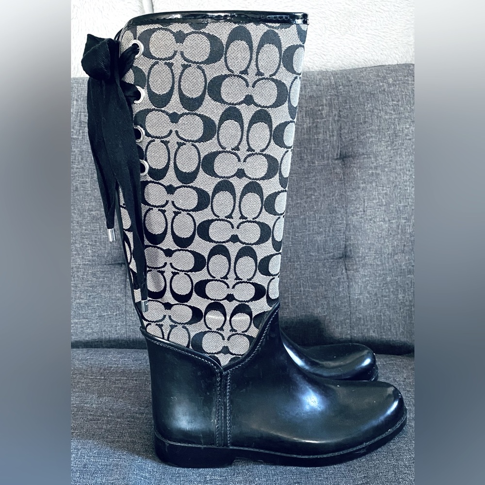 CC Logo Lace-Up Rain Boots